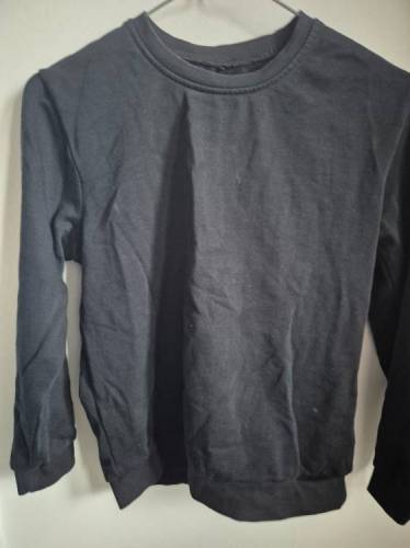 Black PE jumper 10-11